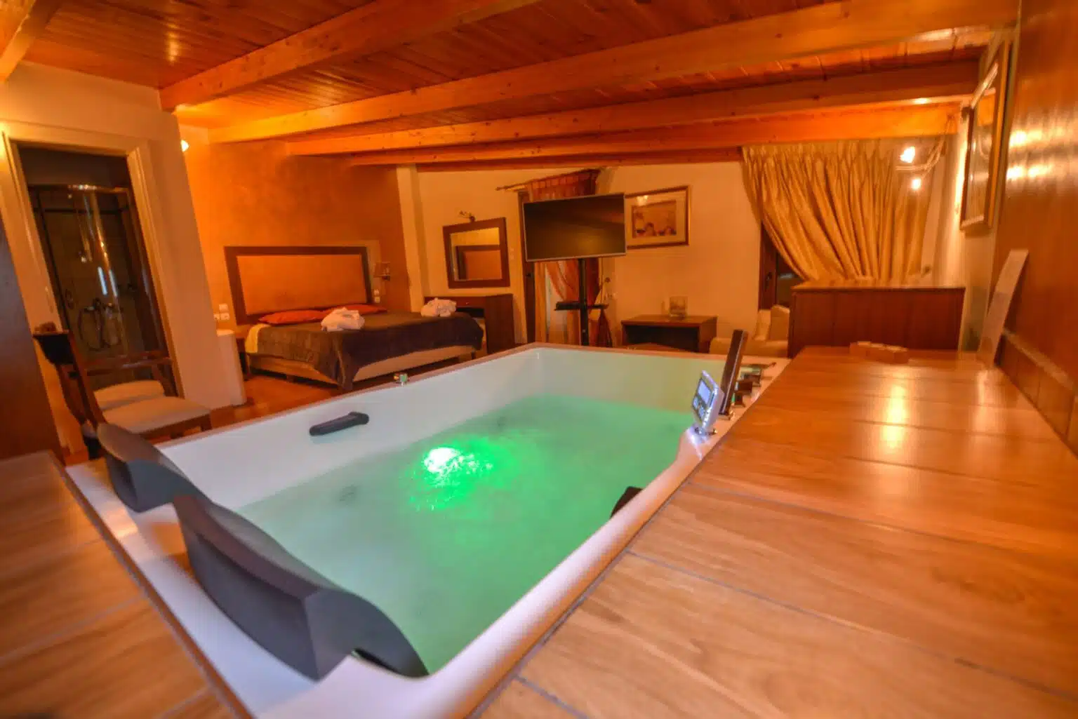 SUITE JACUZI - 2